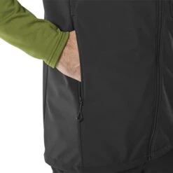 MILLET MAGMA SHIELD VEST M BLACK 23 -Columbia || Millet || Odlo Verkoopwinkel 9 111275 magma shield vest m black miv9586 0247 05