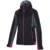 LA SPORTIVA MACNAS SOFTSHELL JKT W BLACK CERISE 23 1 LA SPORTIVA MACNAS SOFTSHELL JKT W BLACK CERISE 23 -Columbia || Millet || Odlo Verkoopwinkel 9 118691 macnas softshell jkt w black cerise m38999409 01