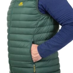 MOUNTAIN EQUIPMENT EARTHRISE VEST CONIFER 23 -Columbia || Millet || Odlo Verkoopwinkel 9 120435 earthrise vest conifer me 006499 01594 06