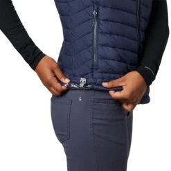 COLUMBIA POWDER LITE VEST W NOCTURNAL 23 -Columbia || Millet || Odlo Verkoopwinkel 9 121517 1757411 467 04