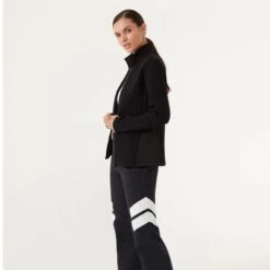 COLMAR LADIES SWEATSHIRT SKI BLACK 21 -Columbia || Millet || Odlo Verkoopwinkel 9 80142 ladies sweatshirt ski black 9309 7ve 99 03